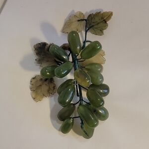 Vintage Green Jade Grape Cluster Table Decor